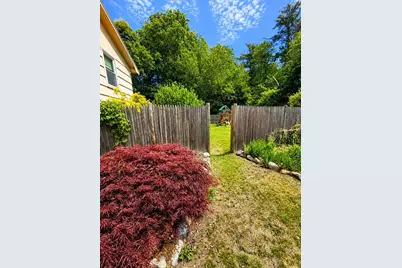 174 Damon Rd, Rockland, MA 02370 - Photo 7