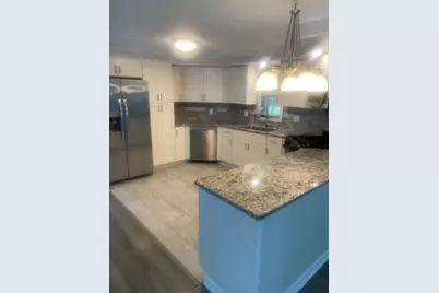 18 Parkwood Dr, West Springfield, MA 01089 - Photo 11