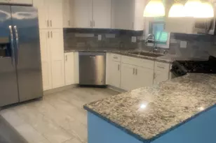 18 Parkwood Dr, West Springfield, MA 01089 - Photo 11