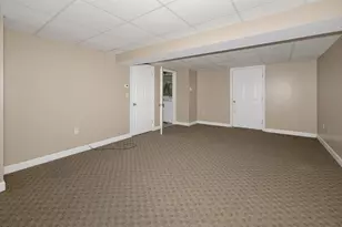 69 Hall St, Dunstable, MA 01827 - Photo 33