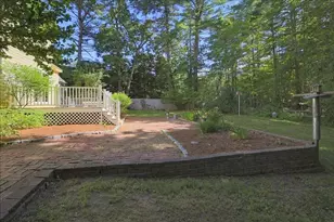 69 Hall St, Dunstable, MA 01827 - Photo 35