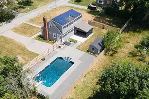 100 Sycamore St, Swansea, MA 02777 - Photo 7
