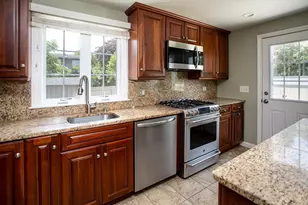 100 Sycamore St, Swansea, MA 02777 - Photo 23