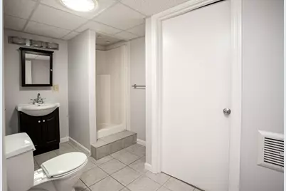 100 Sycamore St, Swansea, MA 02777 - Photo 39