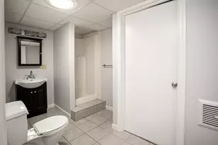 100 Sycamore St, Swansea, MA 02777 - Photo 39