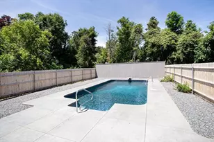 100 Sycamore St, Swansea, MA 02777 - Photo 17