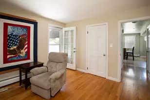 100 Sycamore St, Swansea, MA 02777 - Photo 31