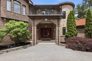 8 Janice Ave, North Reading, MA 01864 - Photo 5