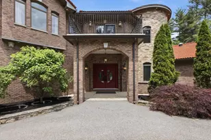8 Janice Ave, North Reading, MA 01864 - Photo 5