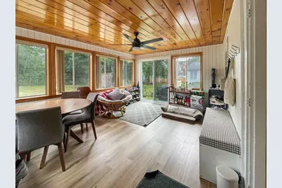 41 Burrwood Rd, Boston, MA 02132 - Photo 5