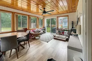 41 Burrwood Rd, Boston, MA 02132 - Photo 5