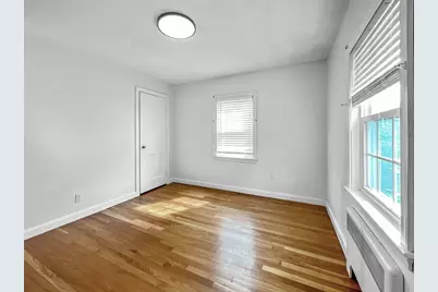 41 Burrwood Rd, Boston, MA 02132 - Photo 11