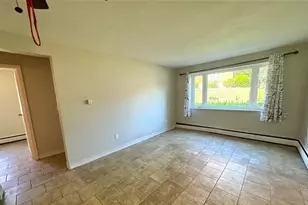 109 Warren St, Watertown, MA 02472 - Photo 3