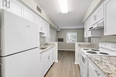 6 Beals Cove #B, Hingham, MA 02043 - Photo 1