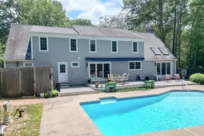 346 Judson St, Raynham, MA 02767 - Photo 5