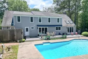 346 Judson St, Raynham, MA 02767 - Photo 5