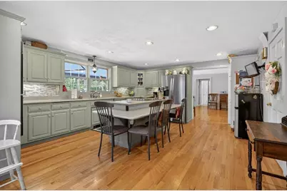 346 Judson St, Raynham, MA 02767 - Photo 5