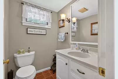 346 Judson St, Raynham, MA 02767 - Photo 19