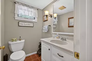 346 Judson St, Raynham, MA 02767 - Photo 19