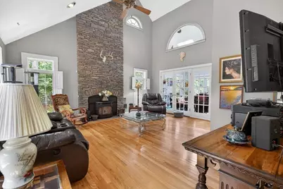 346 Judson St, Raynham, MA 02767 - Photo 11