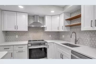 6 Alaric Ter #B, Boston, MA 02132 - Photo 9