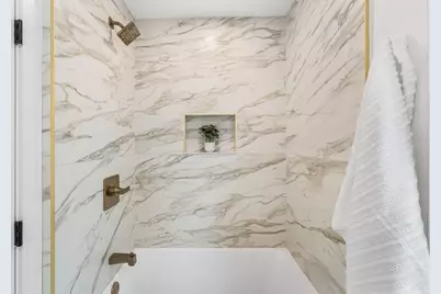 14 Harbor View Street #1, Boston, MA 02125 - Photo 11