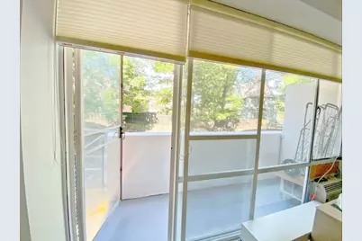 29 Concord Ave #207, Cambridge, MA 02138 - Photo 9