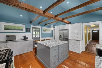 11 Old Cmn, Millbury, MA 01527 - Photo 5