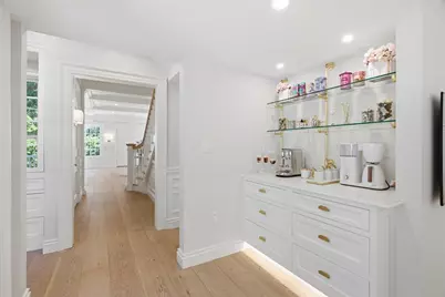 31 B0Yles Street, Beverly, MA 01915 - Photo 7