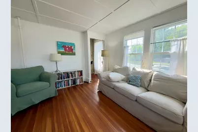 192 South St, Northampton, MA 01060 - Photo 3