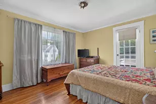 129 Collins St, Danvers, MA 01923 - Photo 23