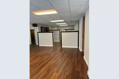 422 Main St #2R, Malden, MA 02148 - Photo 5