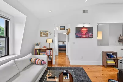 113 Chestnut Ave #3, Boston, MA 02130 - Photo 3