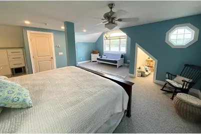 121 Maple St, East Brookfield, MA 01515 - Photo 23