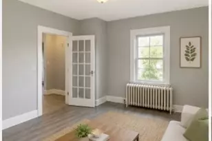 1 Greenleaf Pl, Melrose, MA 02176 - Photo 5