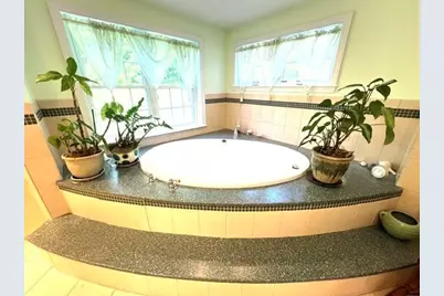 38 Bayberry Dr, Westport, MA 02790 - Photo 29