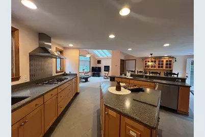 38 Bayberry Dr, Westport, MA 02790 - Photo 13