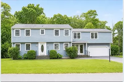 38 Bayberry Dr, Westport, MA 02790 - Photo 1