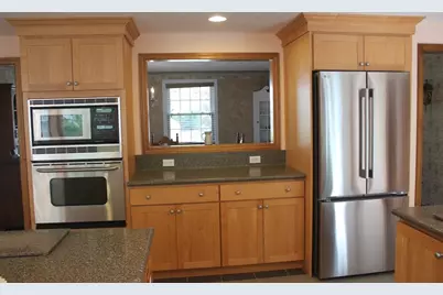 38 Bayberry Dr, Westport, MA 02790 - Photo 11