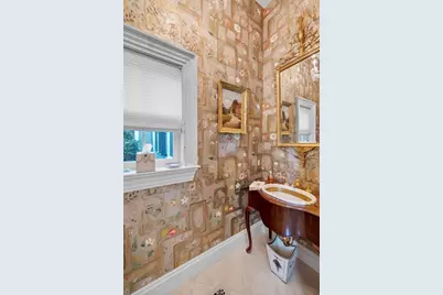 17 Crowninshield Road, Marblehead, MA 01945 - Photo 11