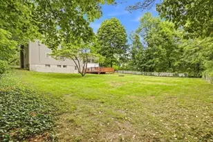 551 Pleasant St, Weymouth, MA 02190 - Photo 33