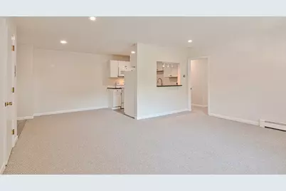 56 Jacqueline Rd #10, Waltham, MA 02452 - Photo 3