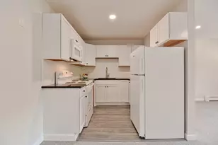 56 Jacqueline Rd, Waltham, MA 02452 - Photo 15