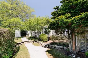 9 Carew Ln, Nantucket, MA 02564 - Photo 31