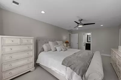26 Hutchins St, Shrewsbury, MA 01545 - Photo 33