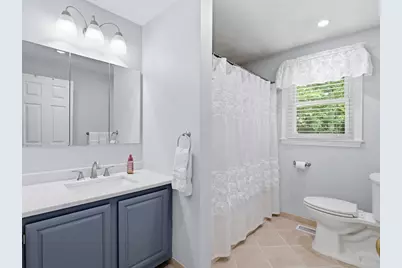 48 Oak Knoll Rd, Lowell, MA 01852 - Photo 21