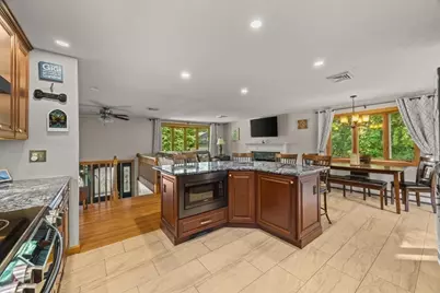 26 Brookings Dr, Kingston, MA 02364 - Photo 9