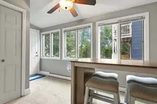 72 Aborn St, Peabody, MA 01960 - Photo 9