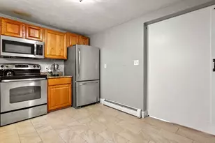 72 Aborn St, Peabody, MA 01960 - Photo 7