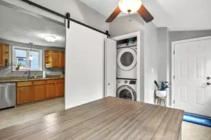 72 Aborn St, Peabody, MA 01960 - Photo 11